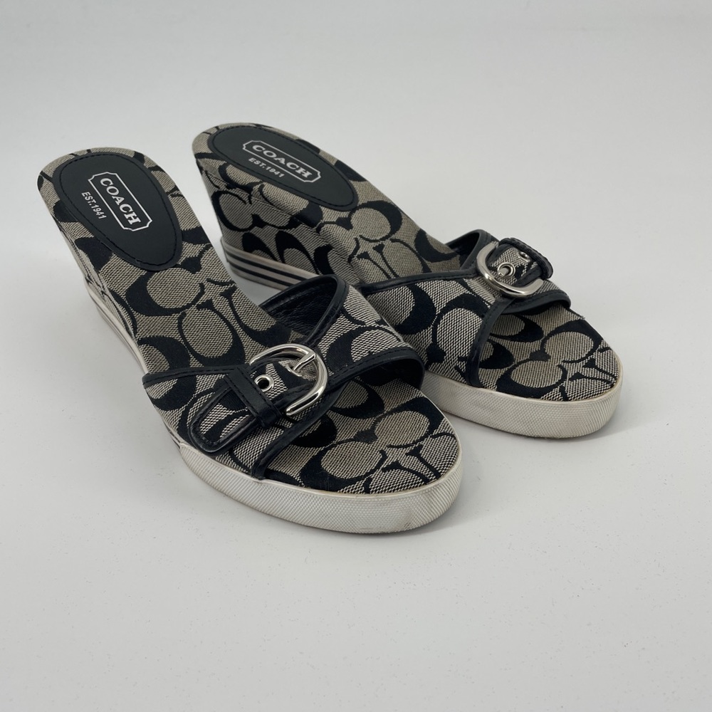Coach Signature Print Perry Wedge - size 8